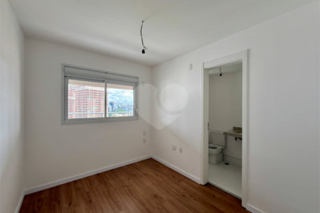 Apartamento à venda com 3 suítes em Brooklin, São Paulo, SP