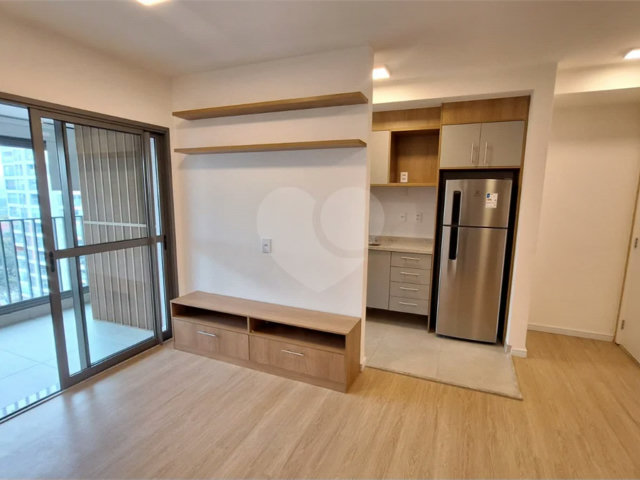 Apartamento para alugar com 2 quartos, sendo 1 suíte,  em Chácara Santo Antônio, São Paulo, SP