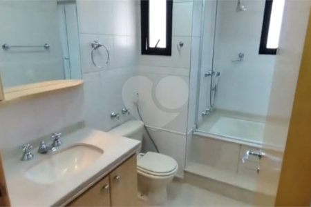 Apartamento à venda com 3 quartos, sendo 1 suíte, em Vila Gomes Cardim, São Paulo, SP