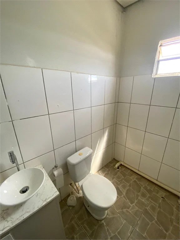 Salão para alugar no Centro, Balsas, MA