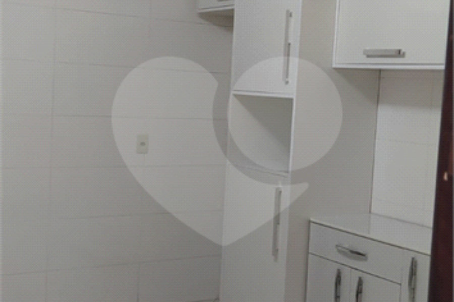 Sobrado à venda com 2 quartos em Tremembé, São Paulo, SP