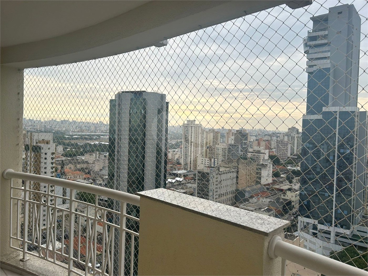 Apartamento à venda com 2 quartos, sendo 1 suíte,  em Santana, São Paulo, SP