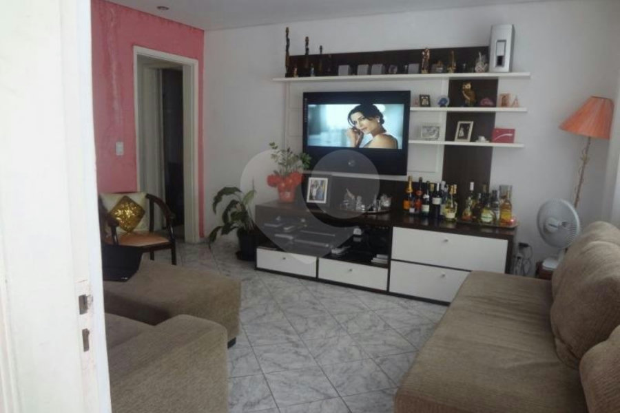Casa Térrea à venda com 4 quartos, sendo 1 suíte, em Tucuruvi, São Paulo, SP