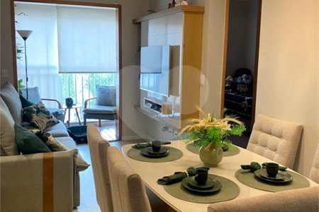 Apartamento à venda com 2 quartos, sendo 1 suíte,  em Jardim Rosa de Franca, Guarulhos, SP