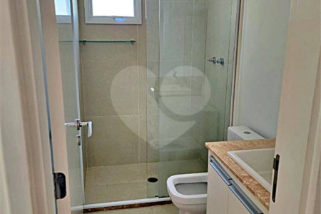 Apartamento à venda com 3 quartos, sendo 1 suíte,  em Jardim Caravelas, São Paulo, SP