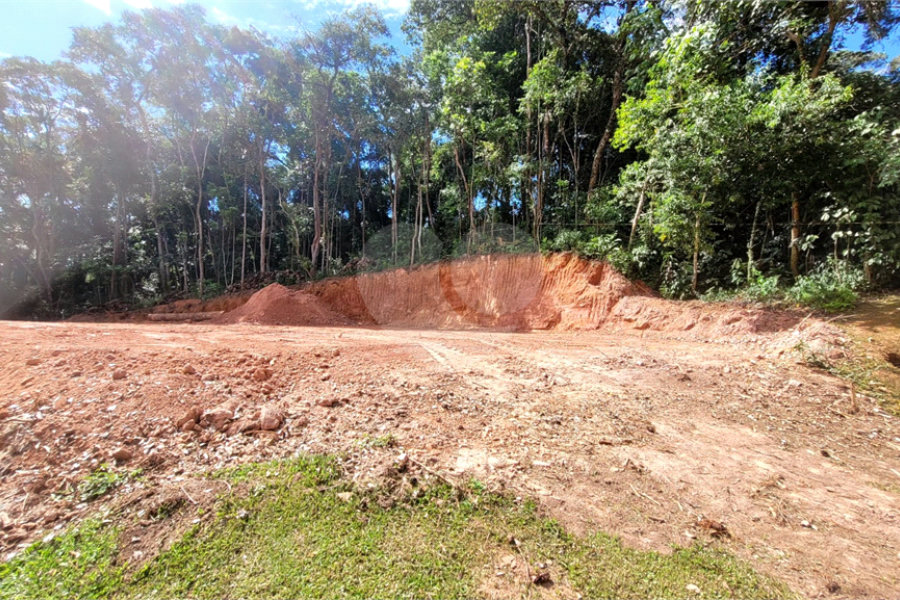 Terreno à venda no condomínio Cantareira, Mairiporã - SP