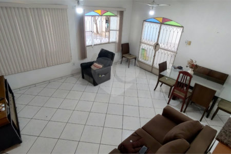 Casa à venda com 3 quartos, sendo 1 suíte, em Cosmos, Rio de Janeiro, RJ