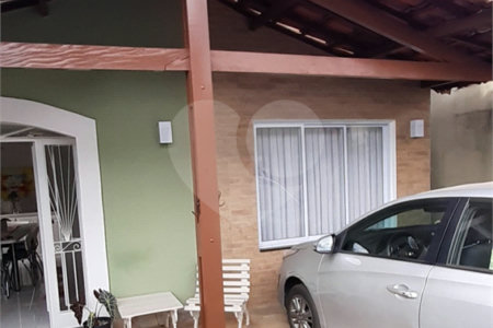 Casa à venda com 3 quartos, sendo 1 suíte, em Vila Helena, Atibaia, SP