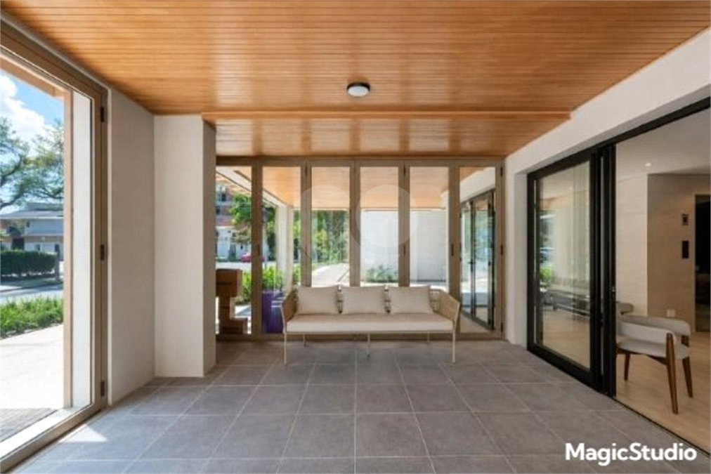 Apartamento à venda com 1 quarto em Moema, São Paulo, SP