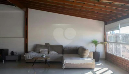 Sobrado à venda com 3 quartos, sendo 1 suíte,  em Vila Nova Cachoeirinha, São Paulo, SP
