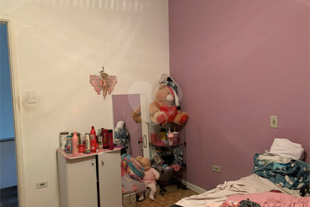 Sobrado à venda com 3 quartos em Vila Gustavo, São Paulo, SP