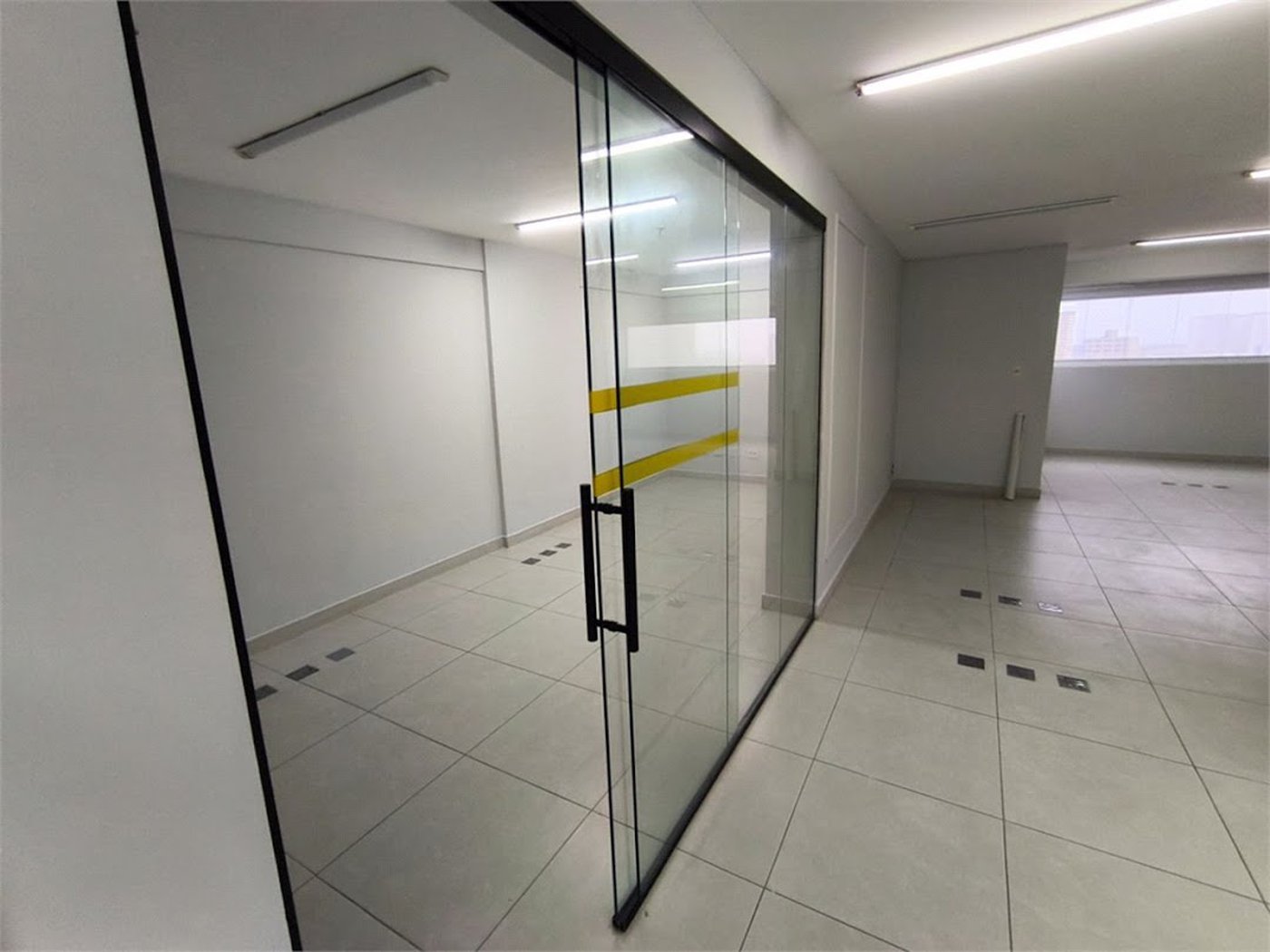 Sala Comercial para locação, Marapé, Santos - SA0016.