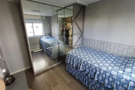 Apartamento à venda com 3 suítes em Santa Teresinha, São Paulo, SP