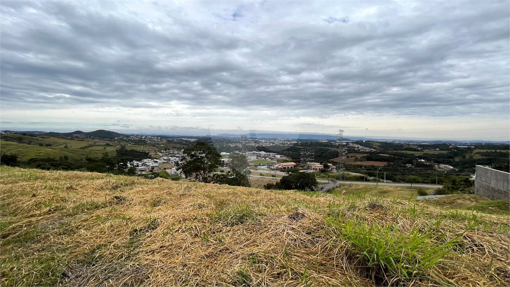Terreno à venda no condomínio Residencial Campo de Toscana, Vinhedo - SP