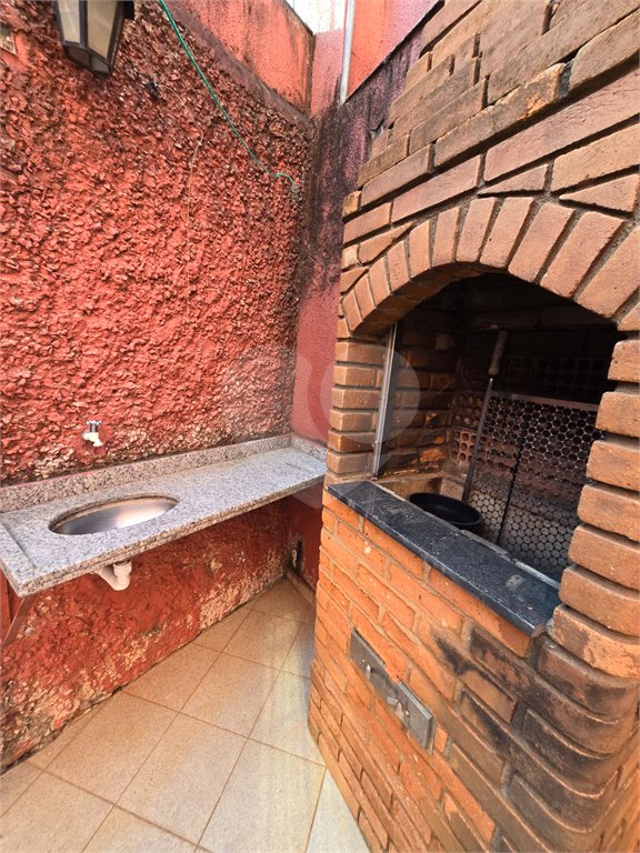 Sobrado à venda com 5 quartos, sendo 1 suíte, em Vila Bonilha, São Paulo, SP