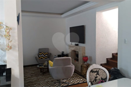 Sobrado à venda com 3 quartos, sendo 1 suíte, em Jardim Franca, São Paulo, SP