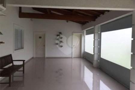 Condomínio à venda com 4 quartos, sendo 2 suítes, em Colinas do Paratehy, Mogi das Cruzes, SP