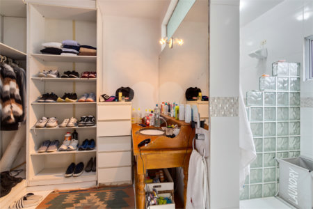 Casa à venda com 3 quartos, sendo 2 suítes,  em Alto da Boa Vista, São Paulo, SP