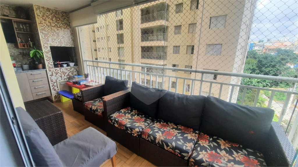Apartamento à venda com 3 quartos, sendo 1 suíte, em Vila Santo Antônio, Guarulhos, SP