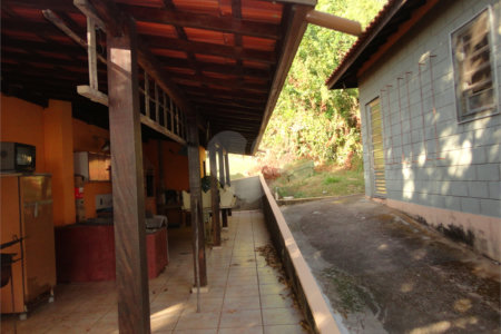 Chácara à venda com 4 suítes em Monte Alegre, Vinhedo, SP