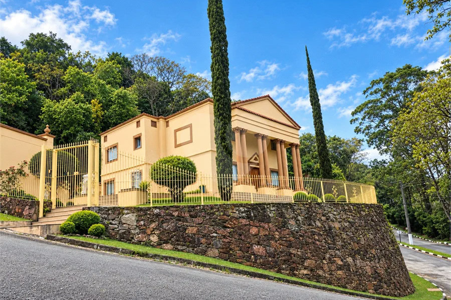 Casa à venda com 4 suítes no condomínio Sausalito, Mairiporã - SP