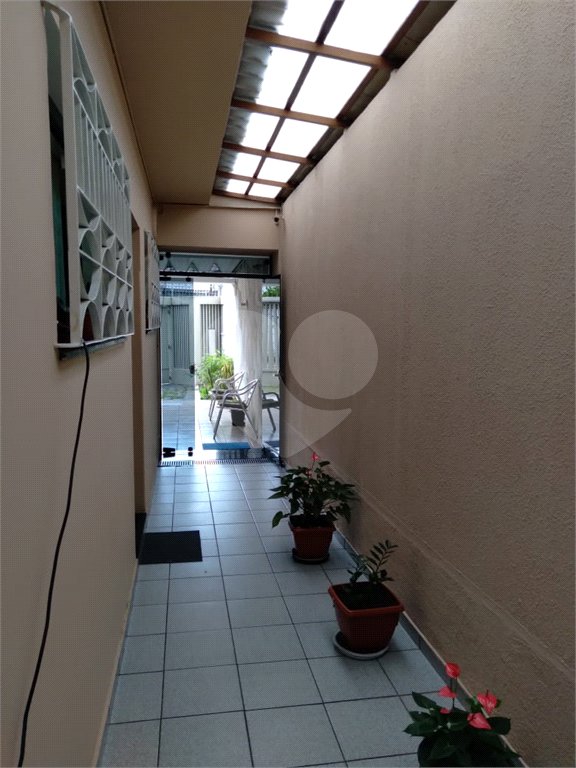 Casa Térrea à venda com 3 quartos, sendo 1 suíte, em Vila Galvão, Guarulhos, SP
