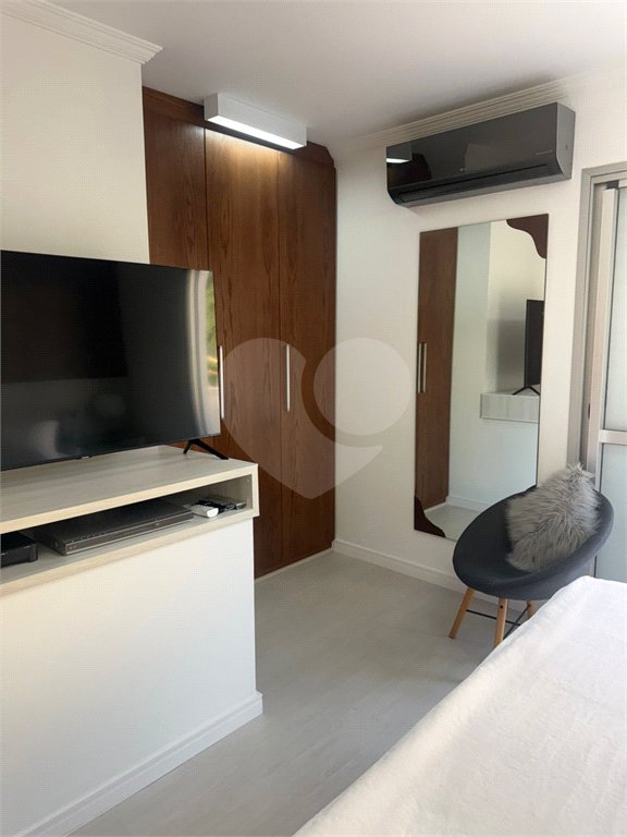 Casa à venda com 3 quartos, sendo 1 suíte, no condomínio Villas de São Francisco, São Paulo - SP