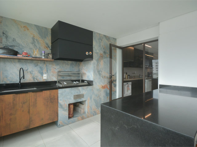 Apartamento à venda com 3 suítes em Brooklin, São Paulo, SP