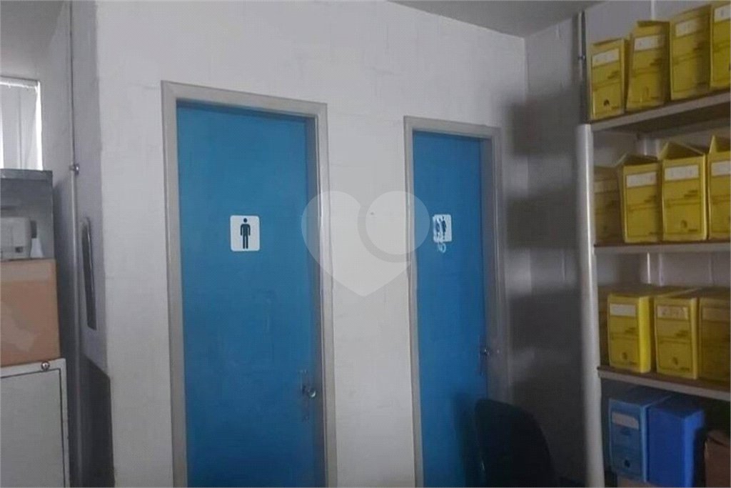Prédio à venda em Benfica, Rio de Janeiro, RJ