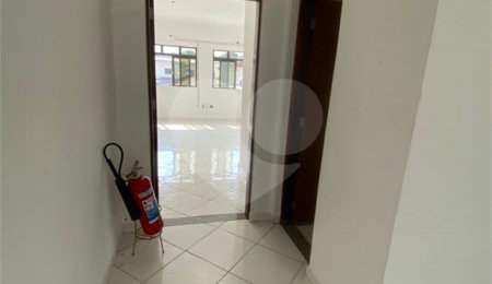 Prédio à venda em Vila Guilherme, São Paulo, SP
