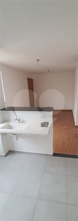 Apartamento no Condomínio Monte Athos.