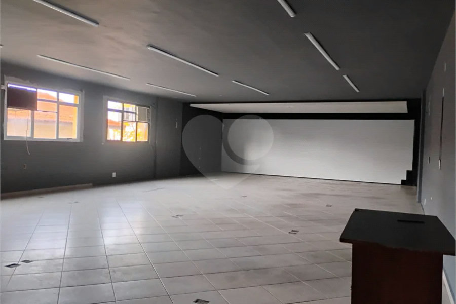 Aluga-se Galpão Comercial – Vila Santa Catarina | 540 m² de Área Útil