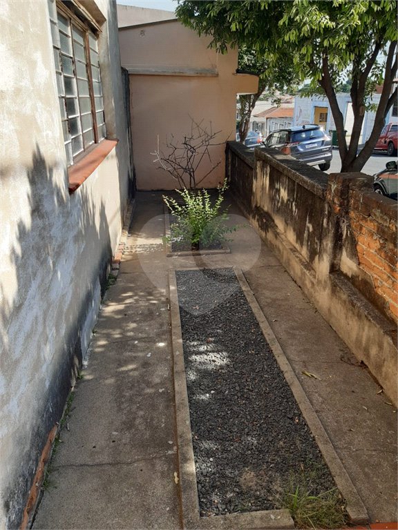 Casa à venda com 2 quartos no Centro, Salto, SP