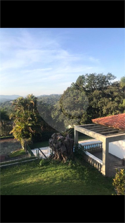 Casa à venda com 6 quartos, sendo 5 suítes, em Roseira, Mairiporã, SP