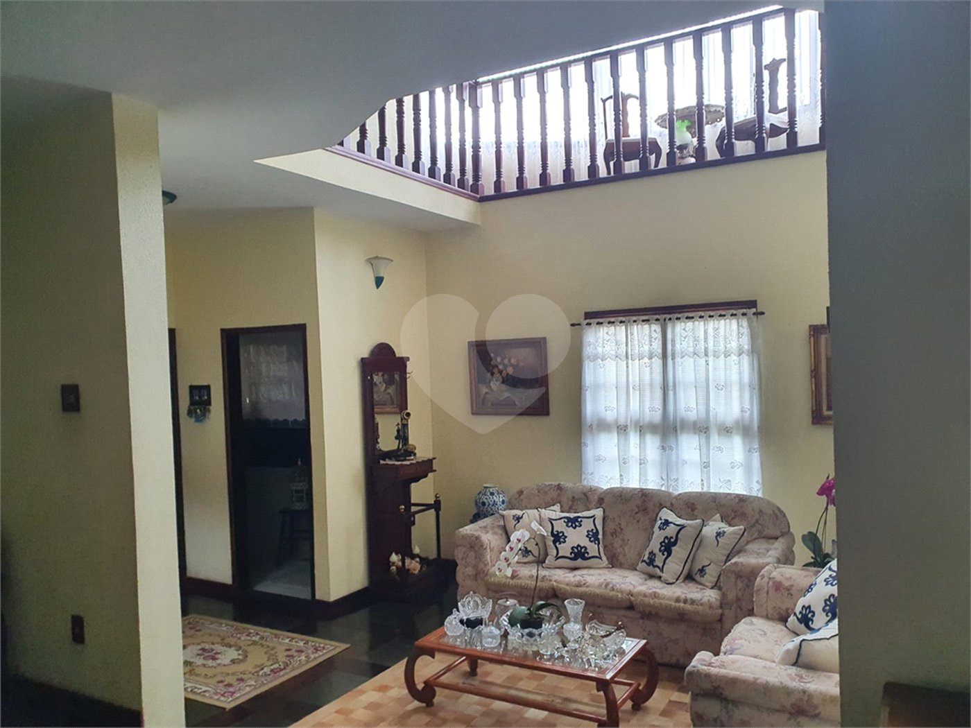 Casa à venda com 4 quartos, sendo 2 suítes,  em Mogi Moderno, Mogi das Cruzes, SP