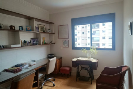 Apartamento à venda com 3 suítes em Vila Suzana, São Paulo, SP