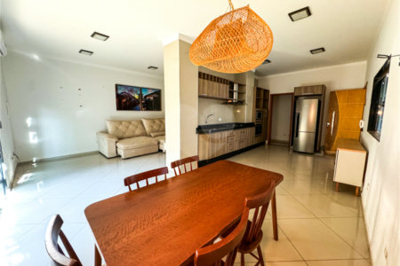 Casa à venda com 3 quartos, sendo 1 suíte, em Jardim Paranapunga, Três Lagoas, MS