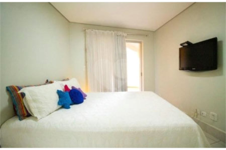 Casa à venda com 2 quartos, sendo 1 suíte, em Vila Monumento, São Paulo, SP