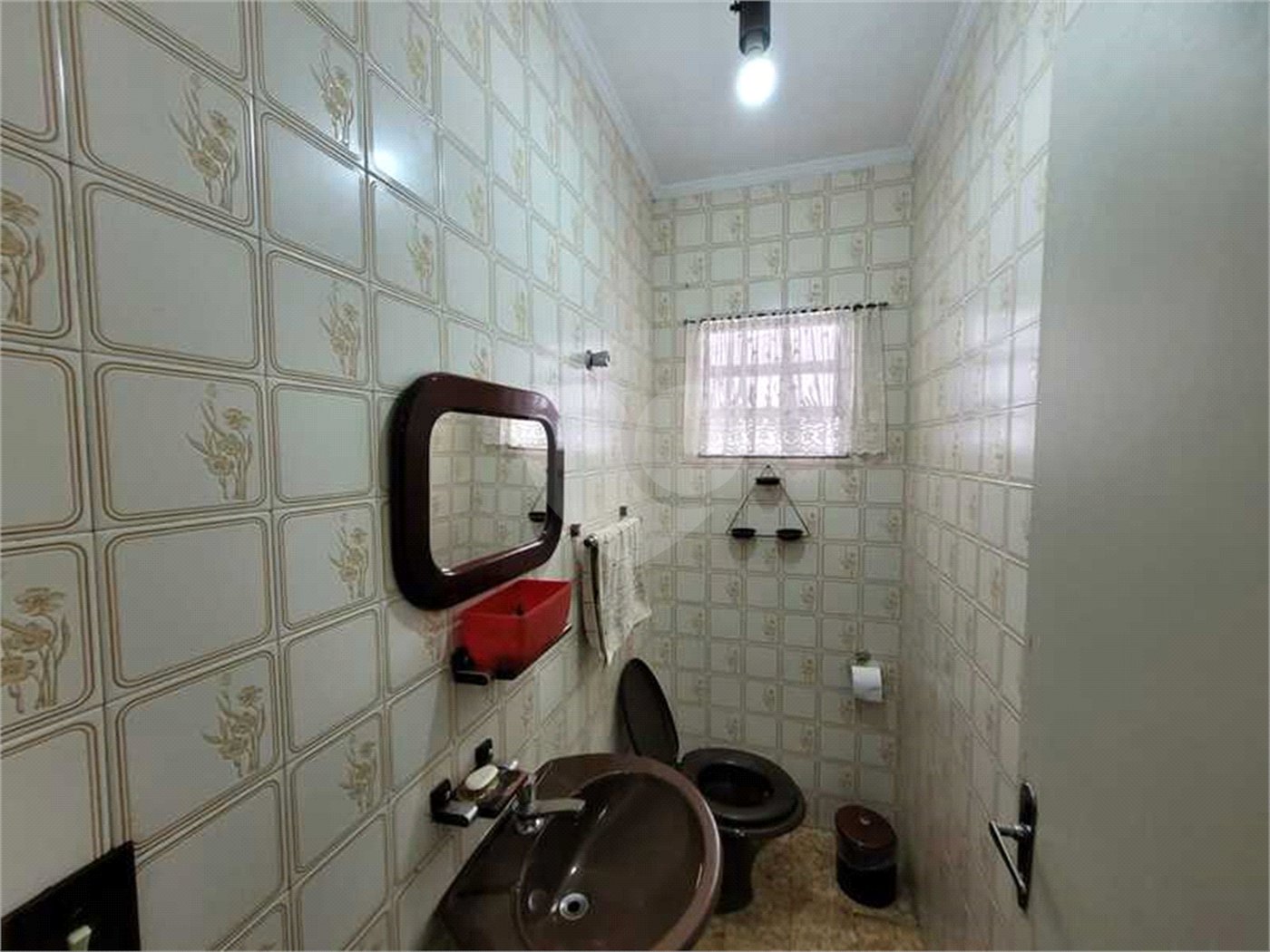 Sobrado à venda com 6 quartos, sendo 2 suítes, em Vila Romana, São Paulo, SP