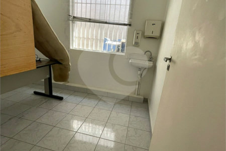 Sobrado à venda com 3 quartos, sendo 1 suíte, em Vila Mazzei, São Paulo, SP