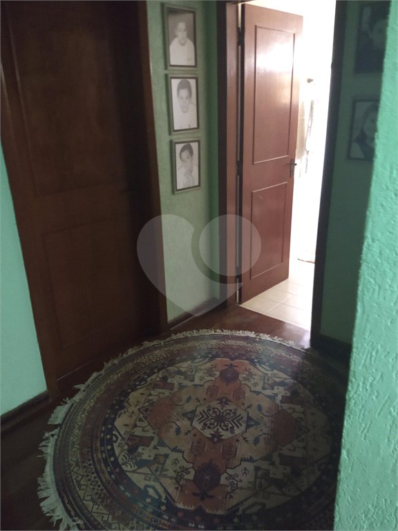 Casa à venda com 3 quartos, sendo 1 suíte,  em Vila Oliveira, Mogi das Cruzes, SP