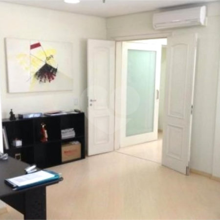 Sala Comercial na Liberdade
