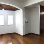 Sobrado à venda com 4 quartos, sendo 3 suítes, em Alto da Boa Vista, São Paulo, SP