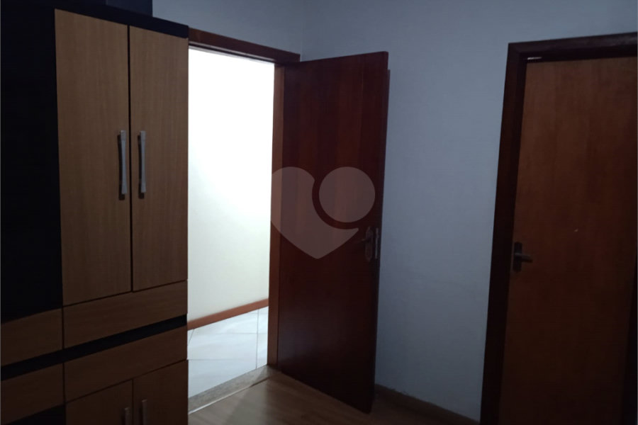 Sobrado à venda com 3 suítes em Jaçanã, São Paulo, SP