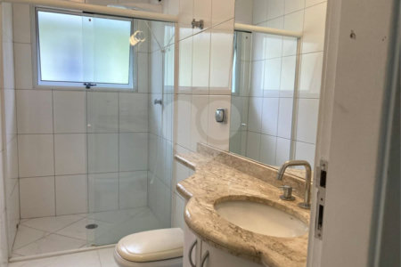 Casa para alugar com 3 quartos, sendo 1 suíte, em Santo Amaro, São Paulo, SP