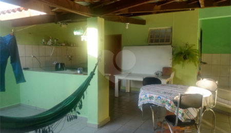 Casa à venda com 2 quartos em Vila Grace, Itapetininga, SP
