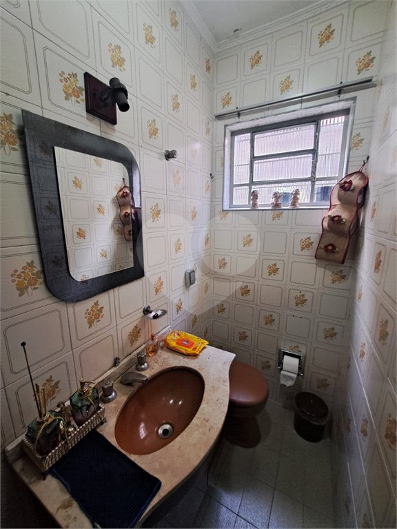 Sobrado à venda com 3 quartos em Vila Sabrina, São Paulo, SP