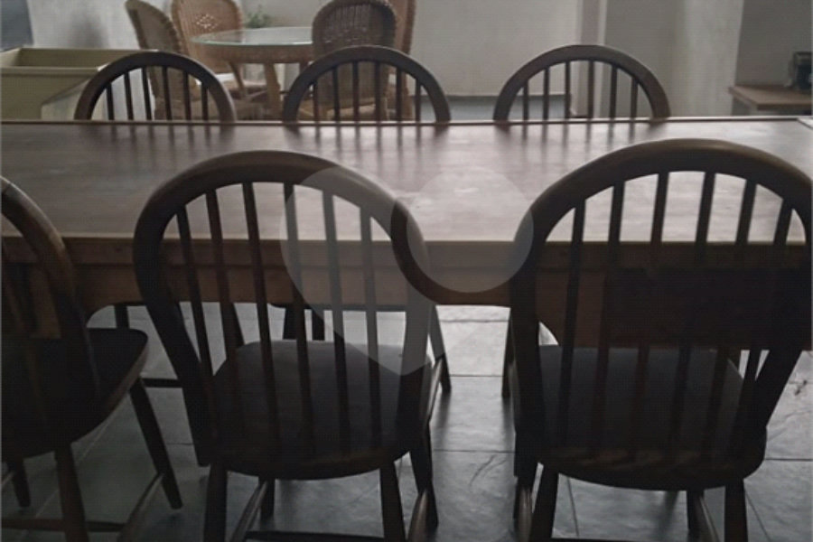 Casa Térrea à venda com 4 quartos, sendo 1 suíte, em Vila Romero, São Paulo, SP