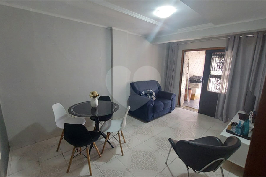 Sobrado à venda com 3 quartos em Santana, São Paulo, SP