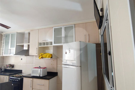 Sobrado à venda com 3 quartos, sendo 1 suíte,  em Vila Matilde, São Paulo, SP